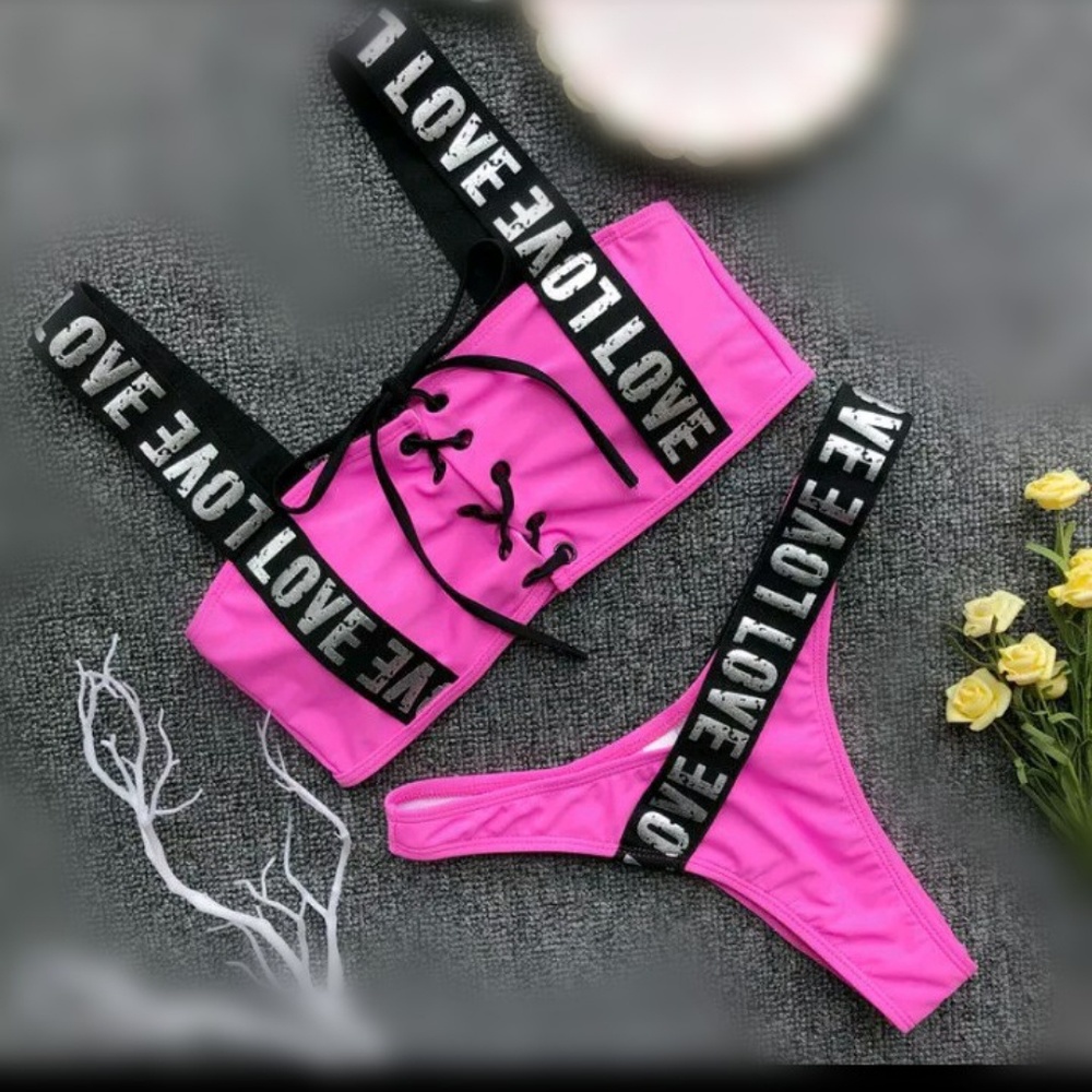 Gorgeous and unique bikini set!!